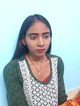 Snapshot of Divya-2007 chatting on 02-17-25, 01:21 Divya-2007 online show from 02-17-25, 01:21