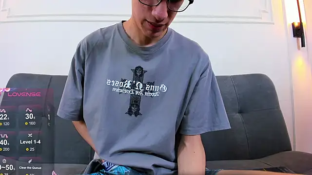 Cum hunters online show from 04-17-26, 03:42