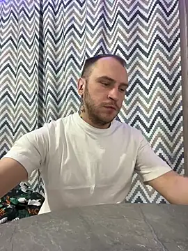  XxX-XxX  online show from 01-15-25, 11:19