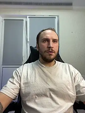  XxX-XxX  online show from 03-08-25, 11:07