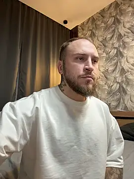  XxX-XxX  online show from 10-18-25, 02:14