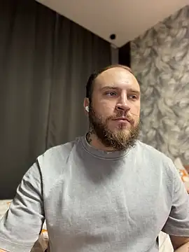 Snapshot of _XxX-XxX_ chatting on 07-02-26, 01:16 XxX-XxX online show from 07-02-26, 01:16