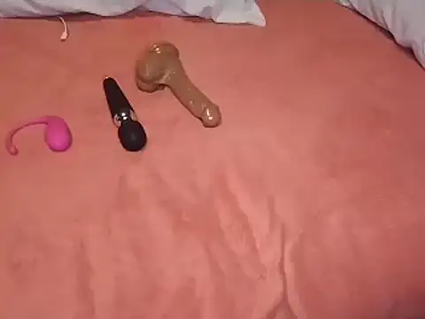 Snapshot of Chandy012 chatting on 11-29-25, 07:06 Chandy012 online show from 11-29-25, 07:06