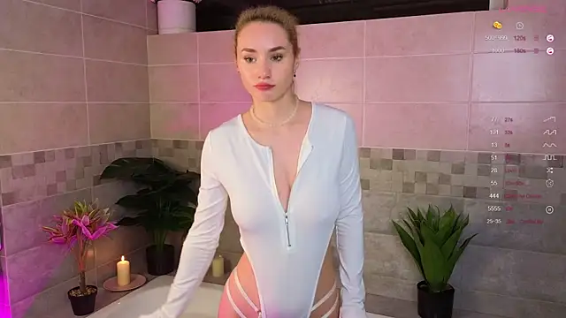 Snapshot of too_sexxxy chatting on 02-04-25, 04:18 too sexxxy online show from 02-04-25, 04:18