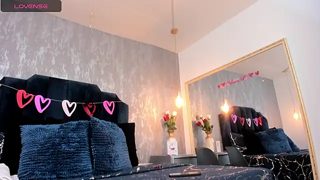 Isis ariany  online show from 03-14-25, 12:40