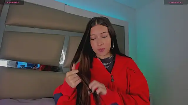 Snapshot of Princess_tokyo chatting on 01-31-25, 12:40 Princess tokyo online show from 01-31-25, 12:40