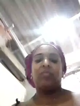 Snapshot of Teresa_mm chatting on 10-31-25, 03:57 Teresa mm online show from 10-31-25, 03:57