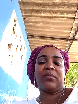 Snapshot of Teresa_mm chatting on 11-01-25, 04:42 Teresa mm online show from 11-01-25, 04:42