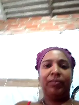 Snapshot of Teresa_mm chatting on 11-11-25, 01:44 Teresa mm online show from 11-11-25, 01:44