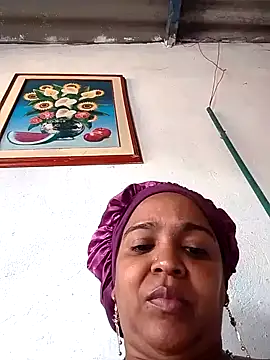 Snapshot of Teresa_mm chatting on 11-12-25, 04:07 Teresa mm online show from 11-12-25, 04:07