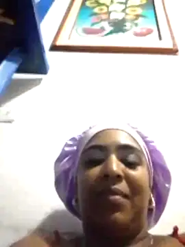 Snapshot of Teresa_mm chatting on 12-04-25, 04:11 Teresa mm online show from 12-04-25, 04:11