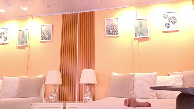 ArianaGolden online show from 03-01-26, 05:42