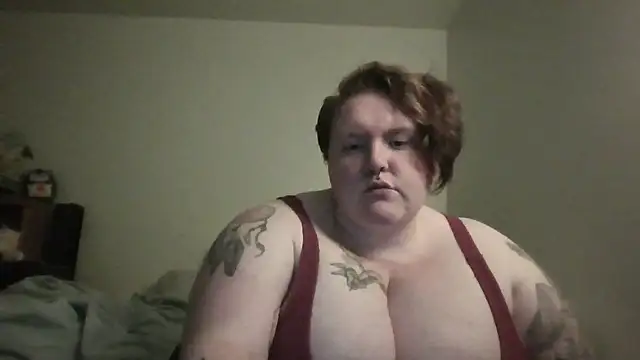 Snapshot of CorgiGodez98 chatting on 09-19-25, 05:53 CorgiGodez98 online show from 09-19-25, 05:53