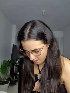 Snapshot of baaby-miiaa chatting on 01-19-25, 11:53 baaby-miiaa online show from 01-19-25, 11:53