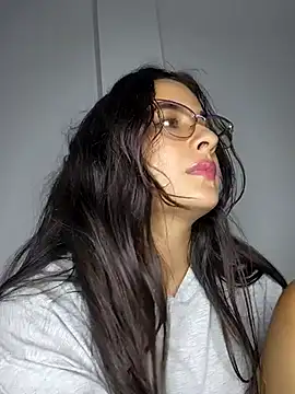 Snapshot of baaby-miiaa chatting on 03-08-25, 09:28 baaby-miiaa online show from 03-08-25, 09:28