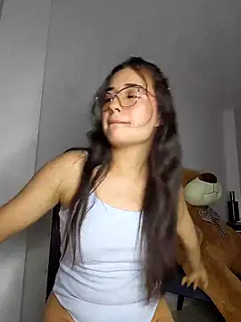 Snapshot of baaby-miiaa chatting on 03-10-25, 05:43 baaby-miiaa online show from 03-10-25, 05:43