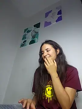 Snapshot of baaby-miiaa chatting on 03-12-25, 12:26 baaby-miiaa online show from 03-12-25, 12:26