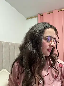 Snapshot of baaby-miiaa chatting on 05-08-26, 11:37 baaby-miiaa online show from 05-08-26, 11:37