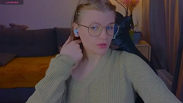  JessieVibes online show from 04-03-26, 01:31