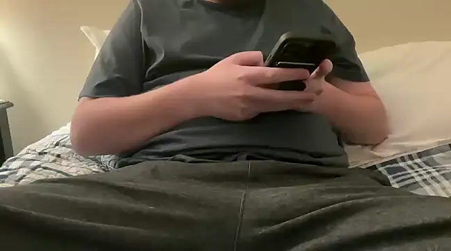 Snapshot of bmore235 chatting on 01-16-25, 04:07 bmore235 online show from 01-16-25, 04:07