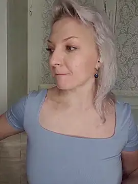 Anesteishen online show from 12-22-25, 01:46