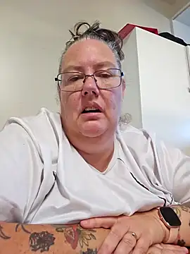 k1w1bbw online show from 02-08-25, 06:33