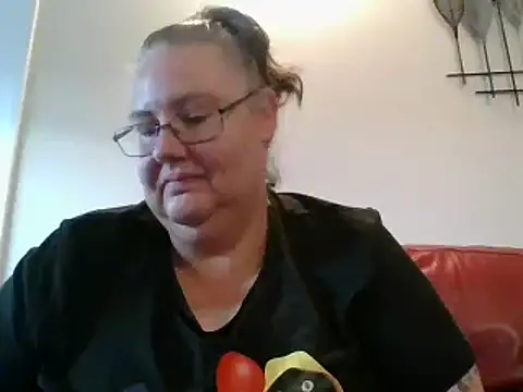 k1w1bbw online show from 02-25-25, 06:36