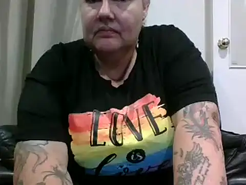 k1w1bbw online show from 03-22-25, 10:17