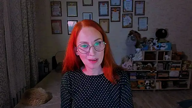 Snapshot of red_rocco chatting on 02-13-25, 06:38 red rocco online show from 02-13-25, 06:38