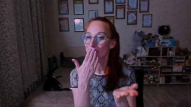 Snapshot of red_rocco chatting on 02-20-25, 04:46 red rocco online show from 02-20-25, 04:46