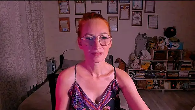 Snapshot of red_rocco chatting on 03-07-25, 03:18 red rocco online show from 03-07-25, 03:18