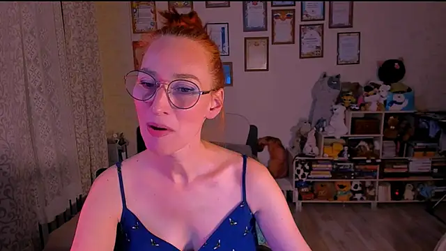 Snapshot of red_rocco chatting on 03-22-25, 04:37 red rocco online show from 03-22-25, 04:37