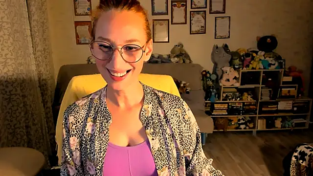 Snapshot of red_rocco chatting on 09-17-25, 03:46 red rocco online show from 09-17-25, 03:46