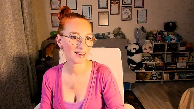 Snapshot of red_rocco chatting on 11-22-25, 04:28 red rocco online show from 11-22-25, 04:28