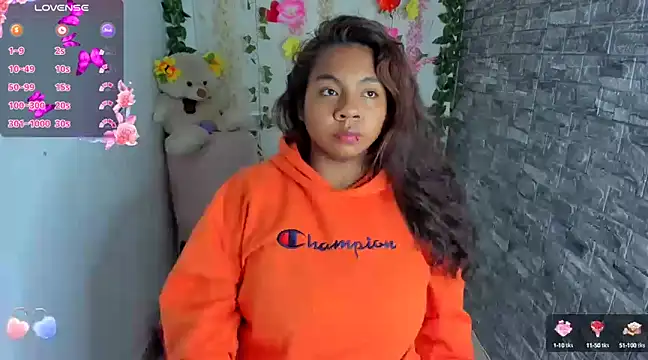 naty jhonsom  online show from 03-07-25, 06:24