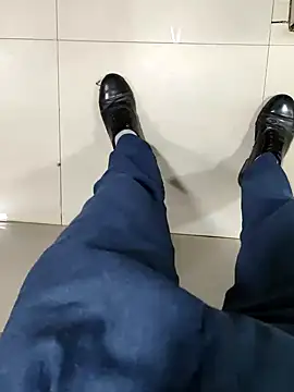 xx54362 online show from 02-01-25, 03:39