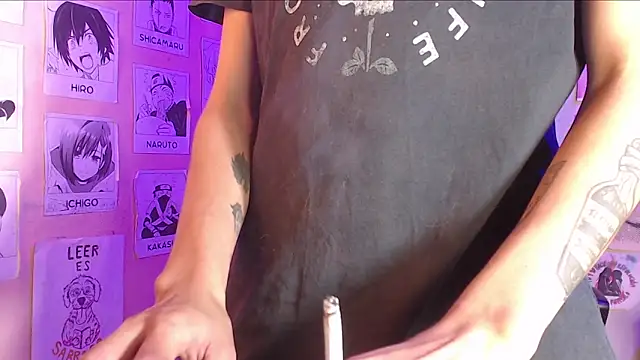 Snapshot of Mickey_Magic chatting on 01-30-25, 09:47 Mickey Magic online show from 01-30-25, 09:47