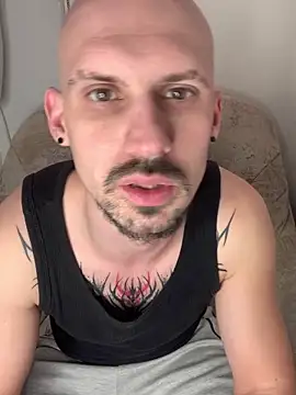 AssHunter4k online show from 02-20-25, 04:14