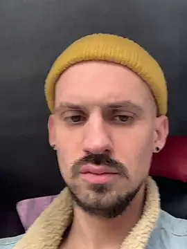 AssHunter4k online show from 02-25-25, 09:20