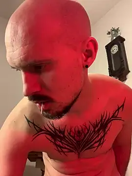 AssHunter4k online show from 03-08-25, 06:05