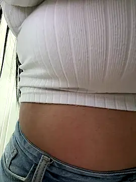 Miia Jazmin online show from 10-18-25, 02:07