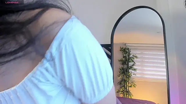 Savannah Cameron online show from 02-18-25, 04:16