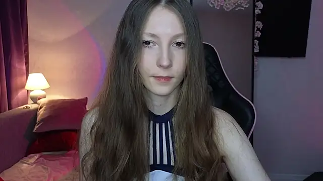 Snapshot of Sweeet_Lilit chatting on 02-17-25, 04:31 Sweeet Lilit online show from 02-17-25, 04:31