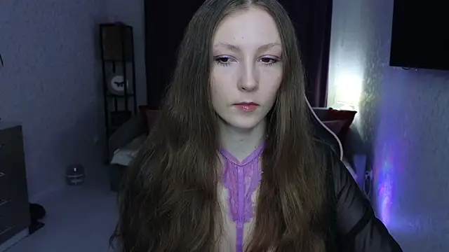 Snapshot of Sweeet_Lilit chatting on 10-25-25, 09:20 Sweeet Lilit online show from 10-25-25, 09:20