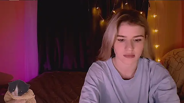 Snapshot of Melissa_smith_ chatting on 12-13-25, 07:53 Melissa smith online show from 12-13-25, 07:53