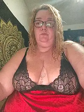 Snapshot of diosacurvy1984 chatting on 11-02-25, 06:32 diosacurvy1984 online show from 11-02-25, 06:32