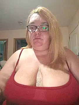 Snapshot of diosacurvy1984 chatting on 11-04-25, 07:29 diosacurvy1984 online show from 11-04-25, 07:29