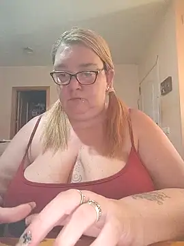 Snapshot of diosacurvy1984 chatting on 11-27-25, 08:05 diosacurvy1984 online show from 11-27-25, 08:05