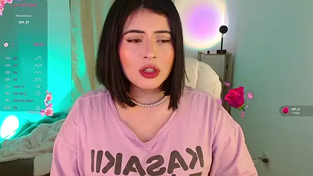 Snapshot of isabella1616 chatting on 01-31-25, 06:13 isabella1616 online show from 01-31-25, 06:13