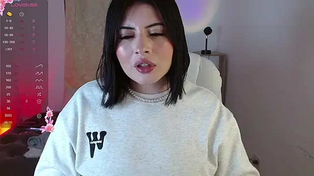 Snapshot of isabella1616 chatting on 02-08-25, 04:03 isabella1616 online show from 02-08-25, 04:03